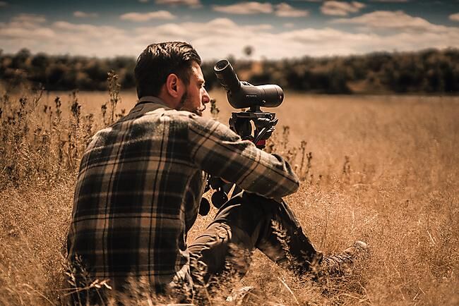 Longue-vue Leica Televid 25-50x65 - Armurerie de la Têt