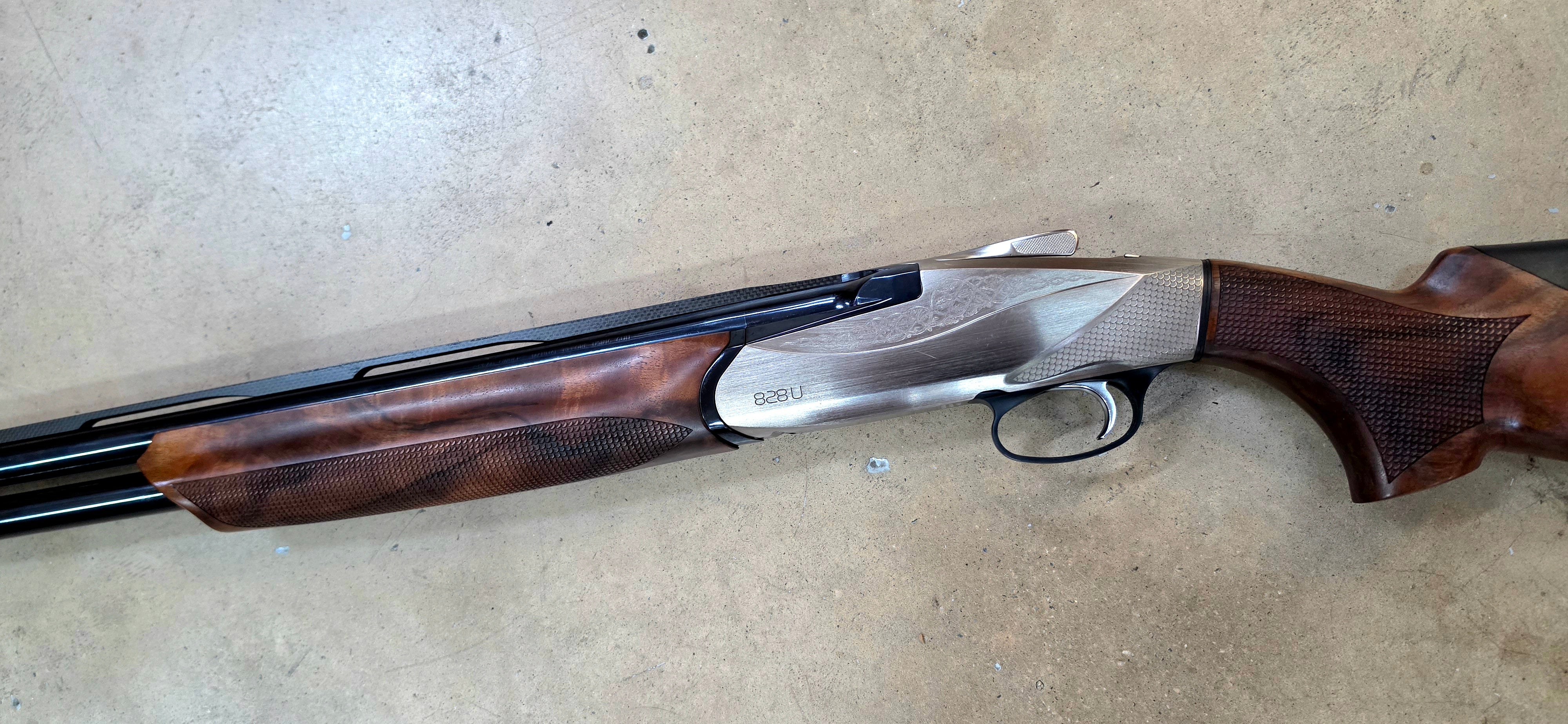 Benelli 828U silver cal 12/76 can 71cm OCCASION